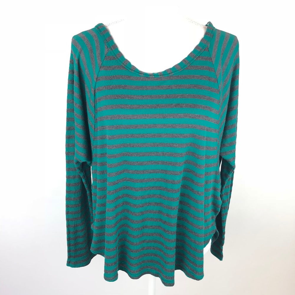 SPLENDID large green striped dolman sleeve blouse